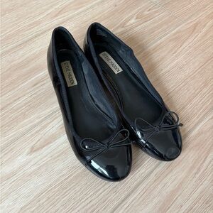 Steve Madden Black Patent Leather Loafers with Bow